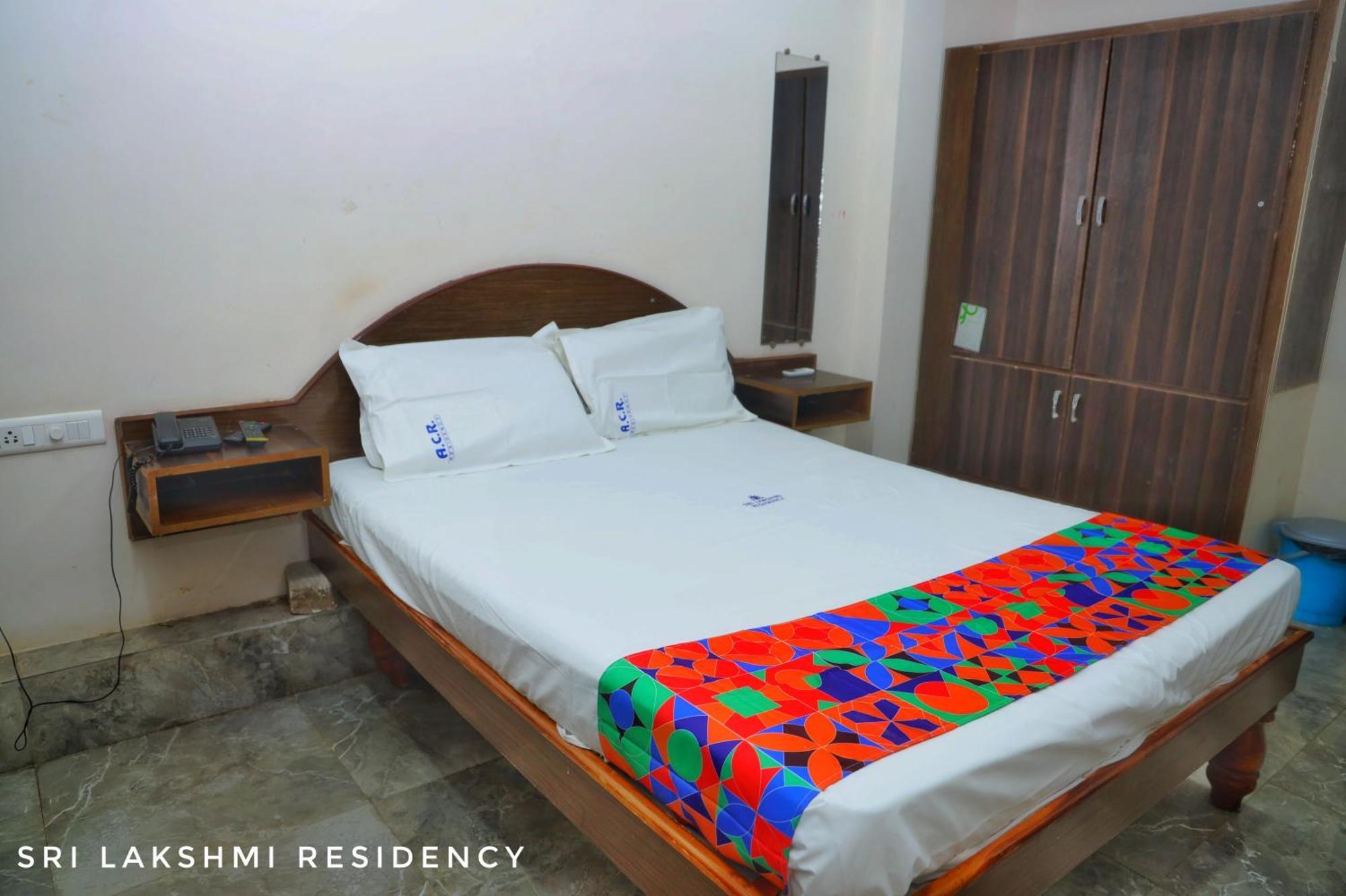 蒂鲁帕蒂 Sri Lakshmi Residency酒店 外观 照片