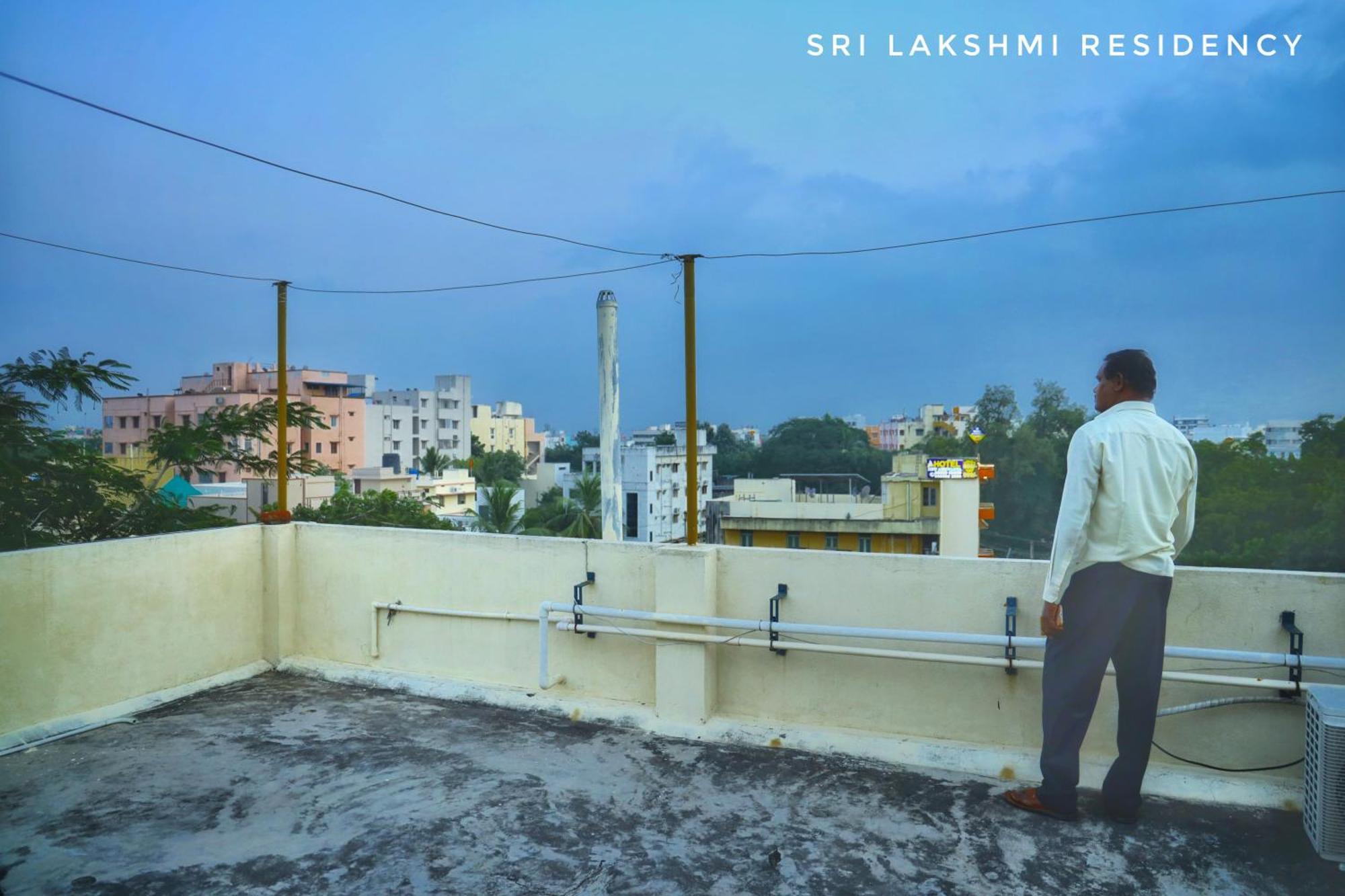 蒂鲁帕蒂 Sri Lakshmi Residency酒店 外观 照片